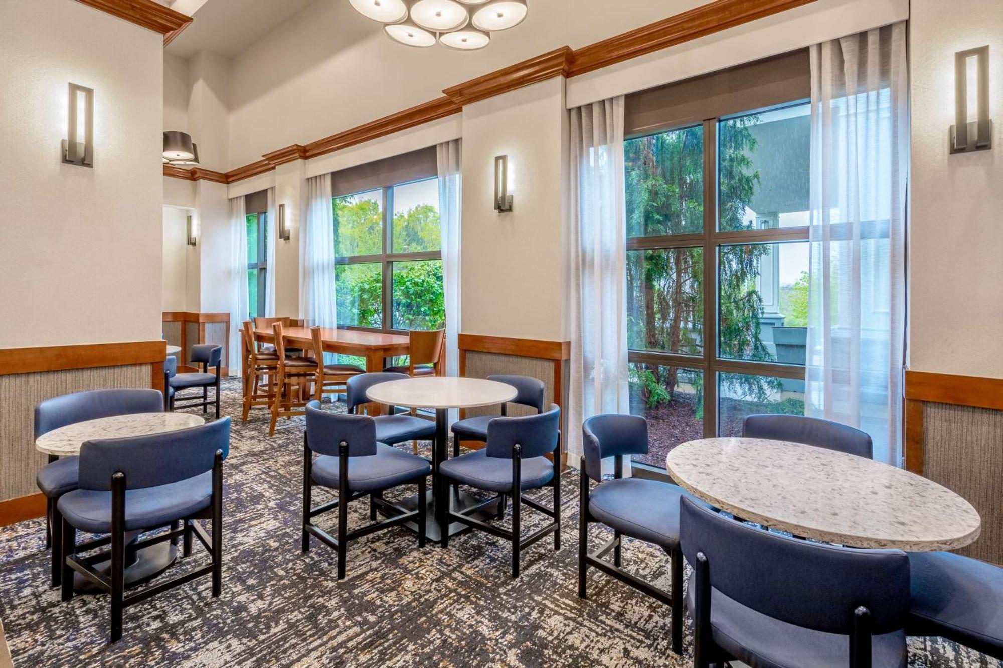 Hyatt Place Мистик Экстерьер фото