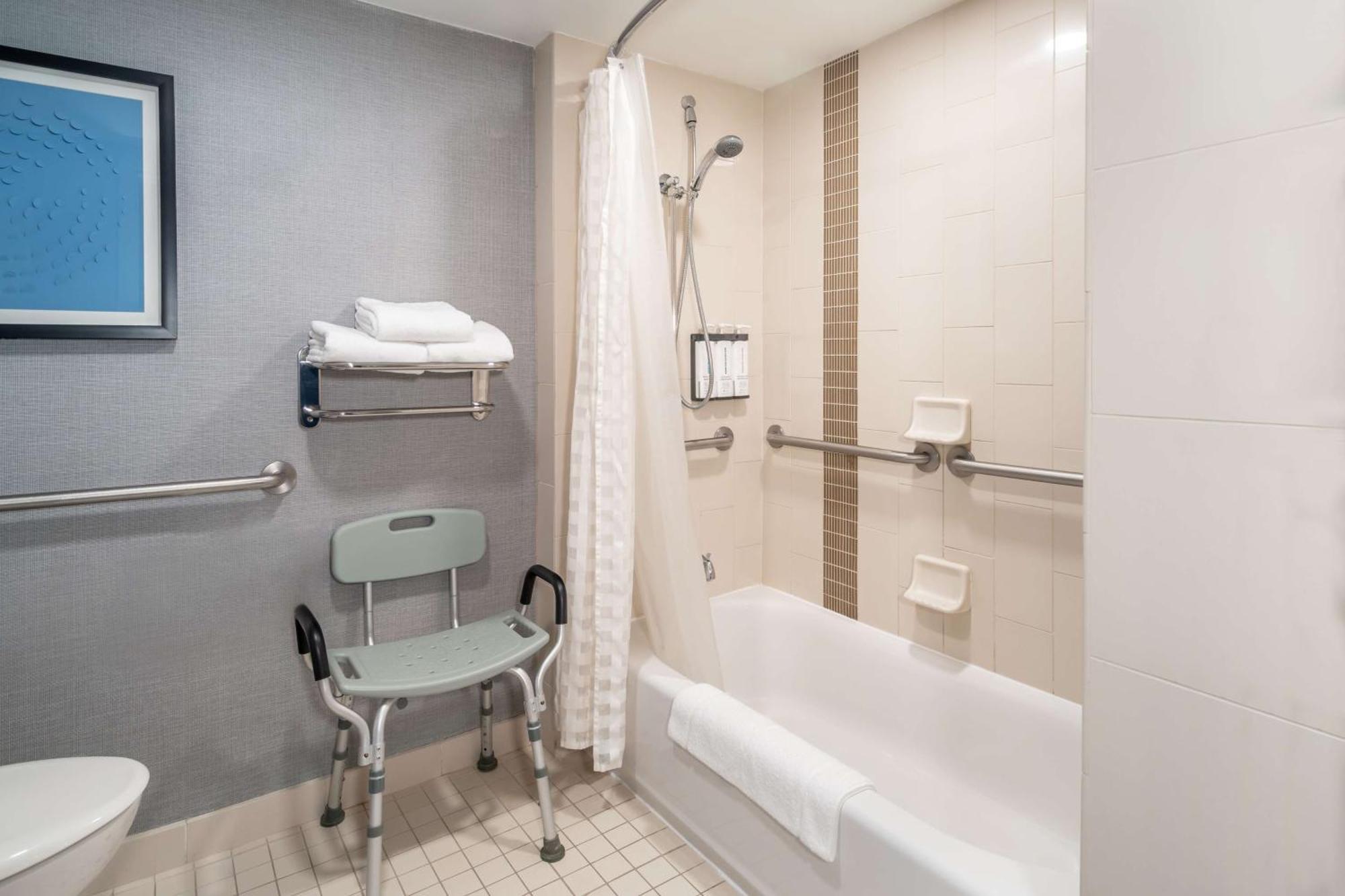 Hyatt Place Мистик Экстерьер фото
